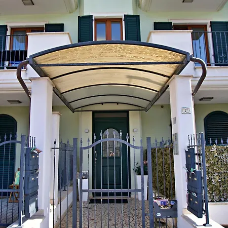 Liberty Hotel apartamentowy Porto SantʼElpidio